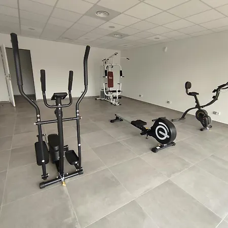 Studio 105, Tennis Wellness * Agde