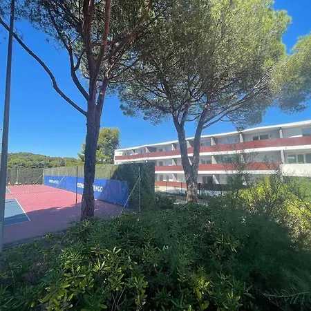 Studio 105, Tennis Wellness * Agde